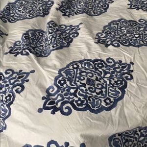 Duvet cover and Shames